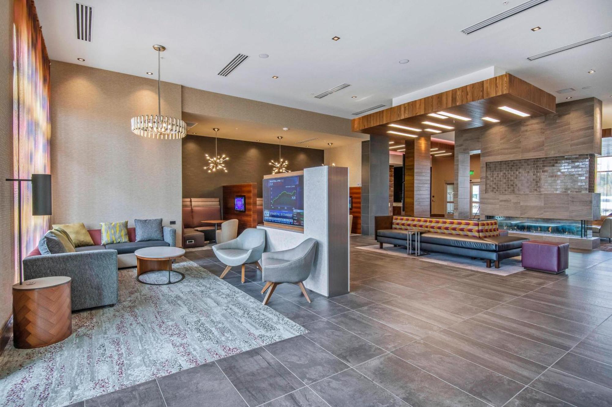 Courtyard By Marriott Raleigh Cary/Parkside Town Commons Hotell Eksteriør bilde