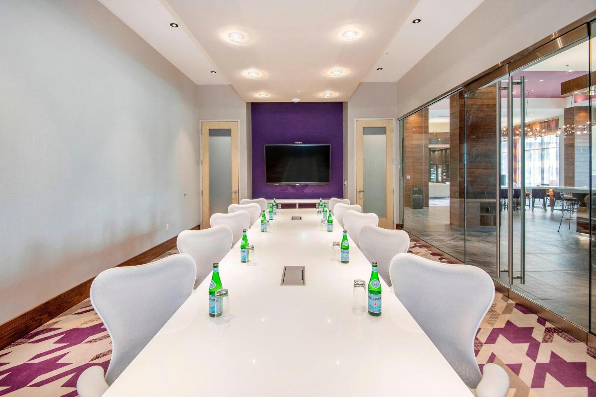 Courtyard By Marriott Raleigh Cary/Parkside Town Commons Hotell Eksteriør bilde